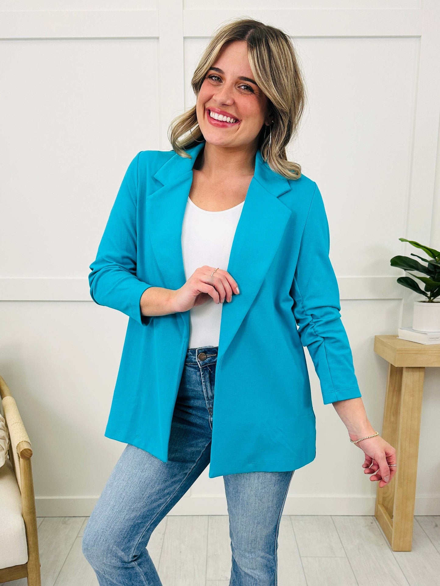 🔥2025 Hot Sale🔥 Boss Lady Magic Blazer- Multiple Colors!