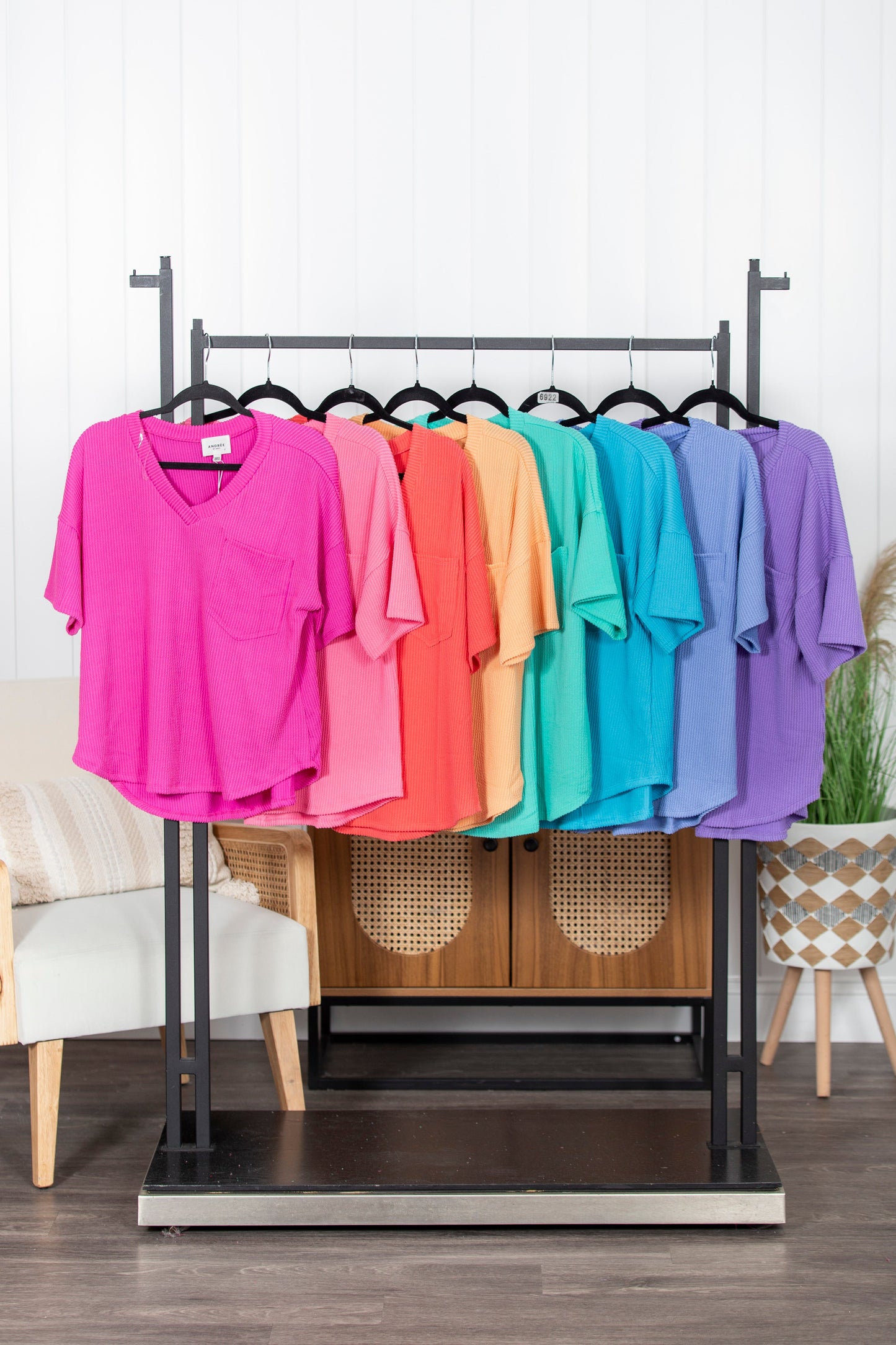 FINAL SALE⚡8 Packs for $24.98⚡ -Women's Rooted Essential Top
